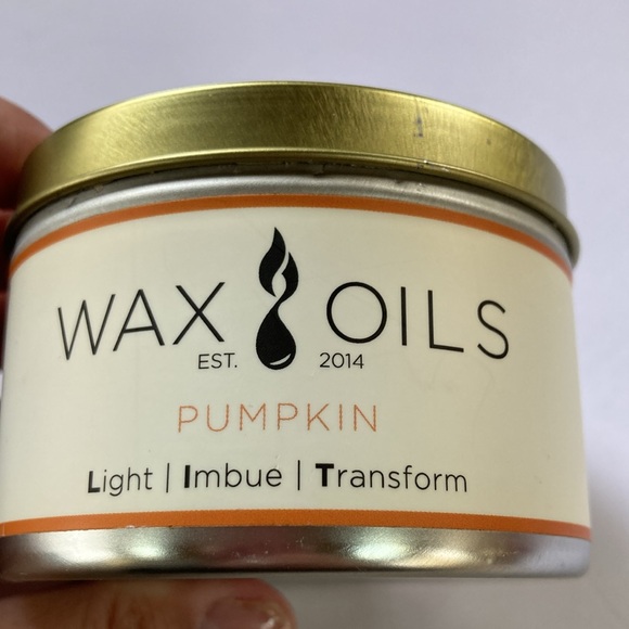 WAX OILS Pumpkin Light Imbue Transform Soy Candle 8 oz - Picture 8 of 9